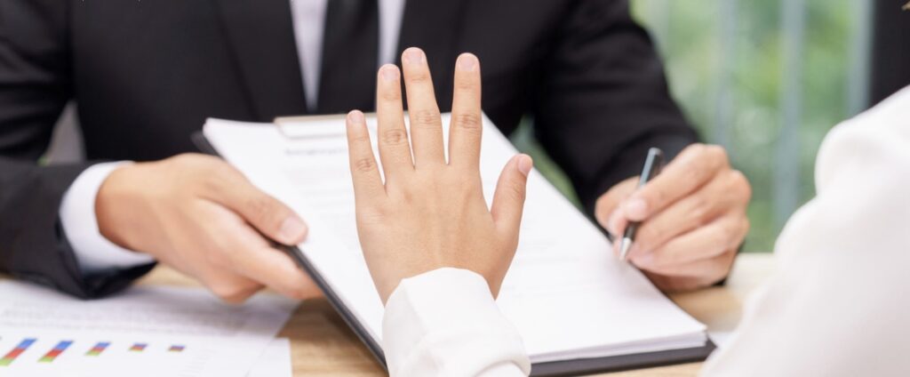 Οι καλύτεροι δικηγόροι για αποποίηση κληρονομιάς με χρέη Οικονομου & Οικονομου δικηγορικό γραφείο στην Αθήνα Ασκληπιου 26 τηλ: 2103603824 email: econlaw@live.com 